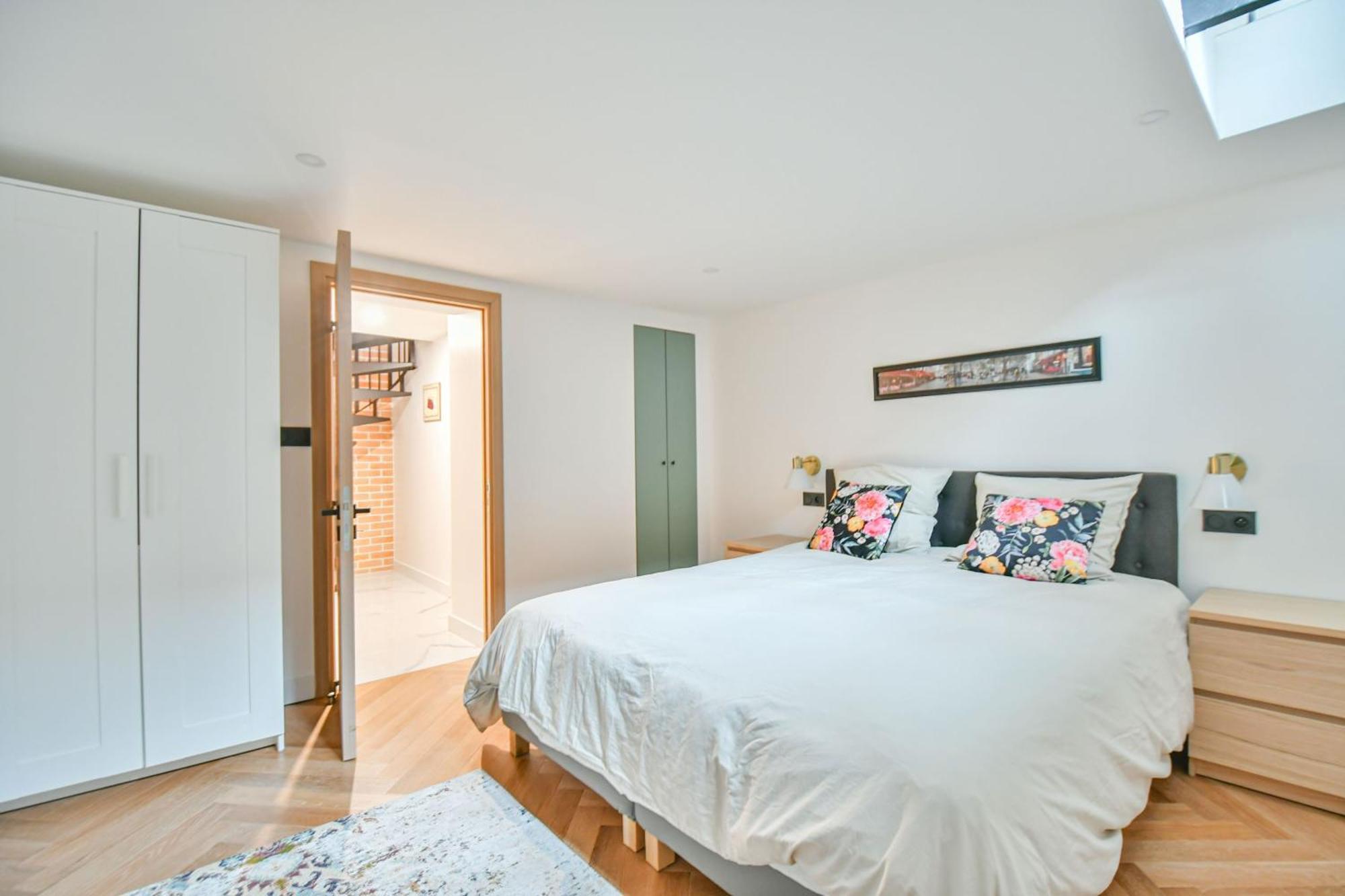 Duplex A Paris Saint-Ambroise Apartment Exterior photo