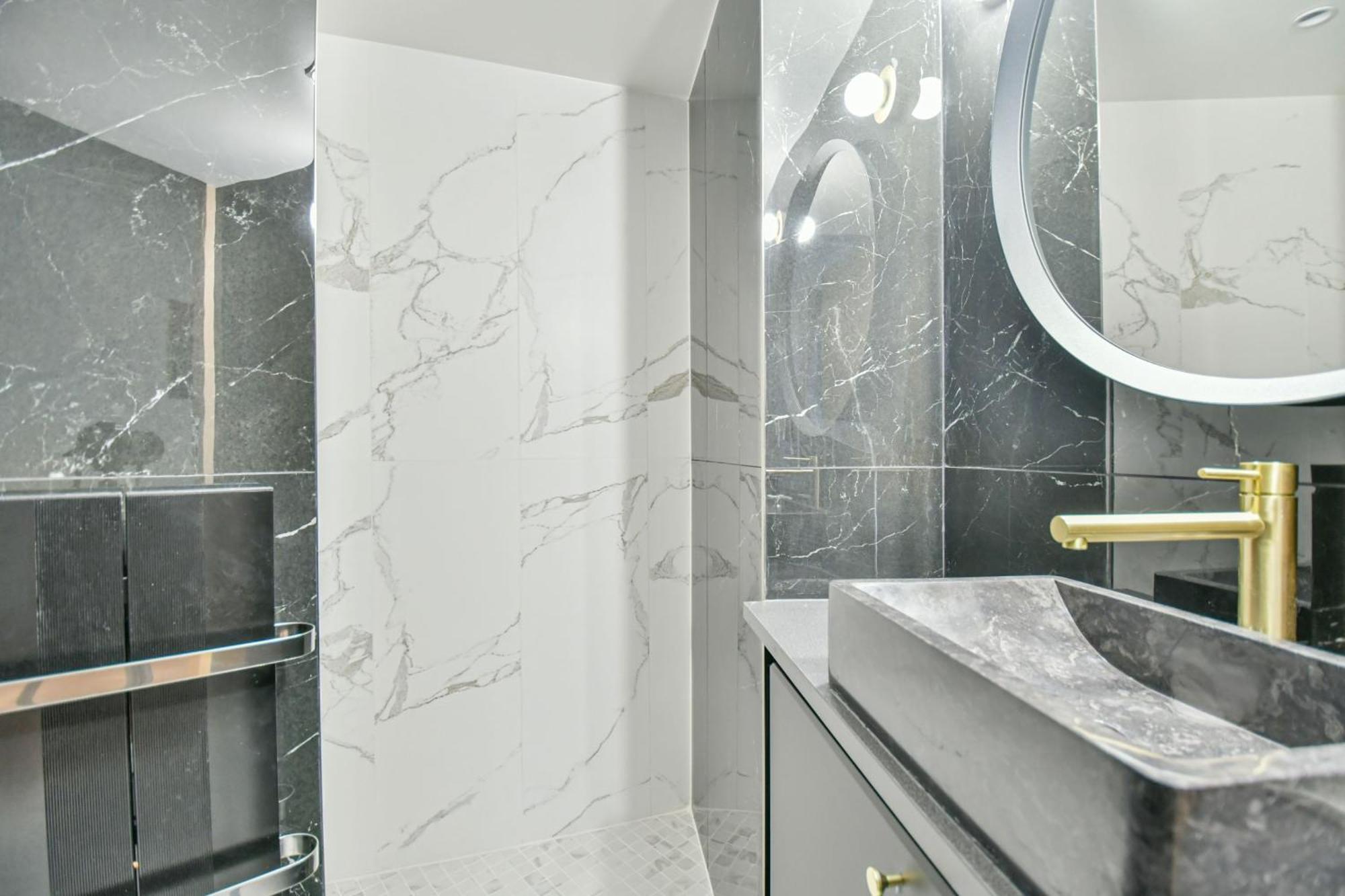 Duplex A Paris Saint-Ambroise Apartment Exterior photo